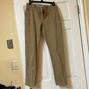 Dockers Ultimate Chino slim fit khaki pants. Size 28 x 30